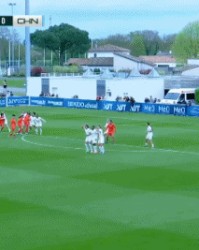 bob半岛体育登录入口-半场：法国女足U16 0-1中国女足U16，周瑾彤任意球破门